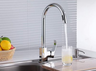 The Best Touchless Faucets for Germ-Free Cleanup